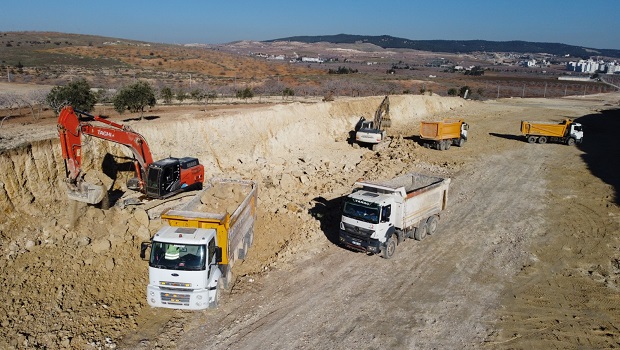 BÜYÜKŞEHİR’DEN ULAŞIMA KALICI ÇÖZÜMLER