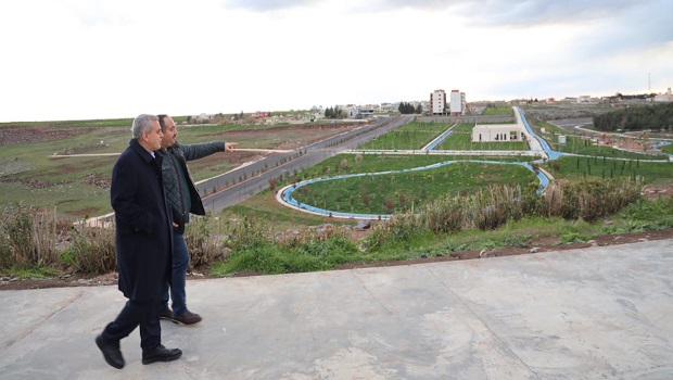 BAŞKAN BEYAZGÜL, ‘İLÇELERİMİZE YENİ PROJELER KAZANDIRIYORUZ