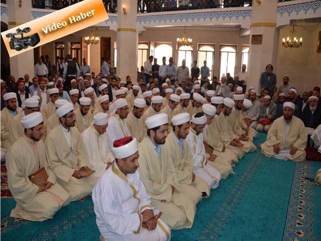 Şanlıurfa'da Medrese Mezunu 37 İmam İcazet Aldı 